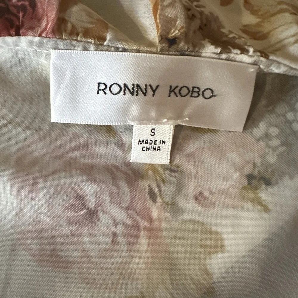 Ronny Kobo Small Palmero Dress Muted Floral Tiered V Neck Ruffles EUC $528